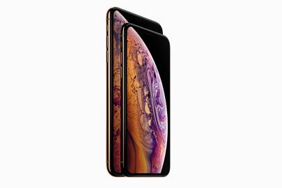 Iphone Xs Max Review The Most Decadent Iphone Ever British Gq