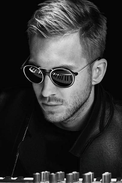 Calvin Harris dons Emporio Armani as an underwear model (again ...