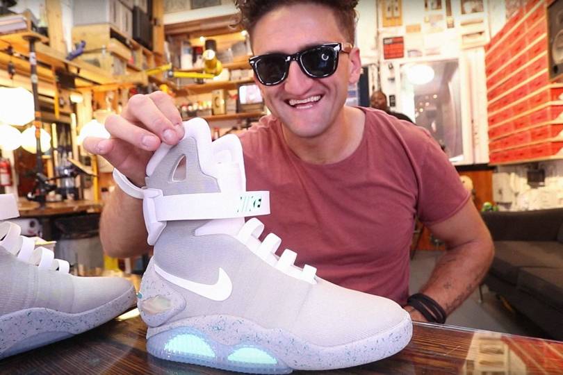 Casey Neistat tells you how to get autolacing Nike Mags