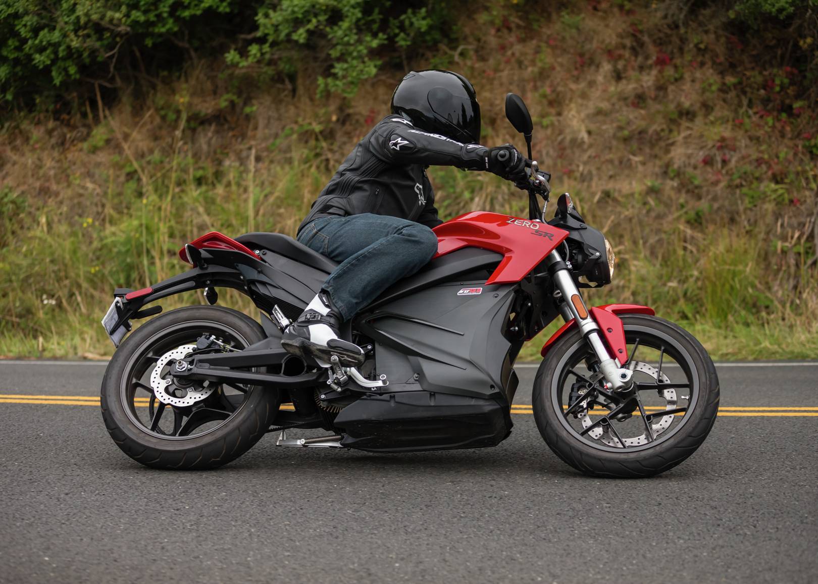 Zero Sr Review This All Electric Motorcycle Is Unlike Any Other Zero Sr Review This All Electric Motorcycle Is Unlike Any Other British Gq