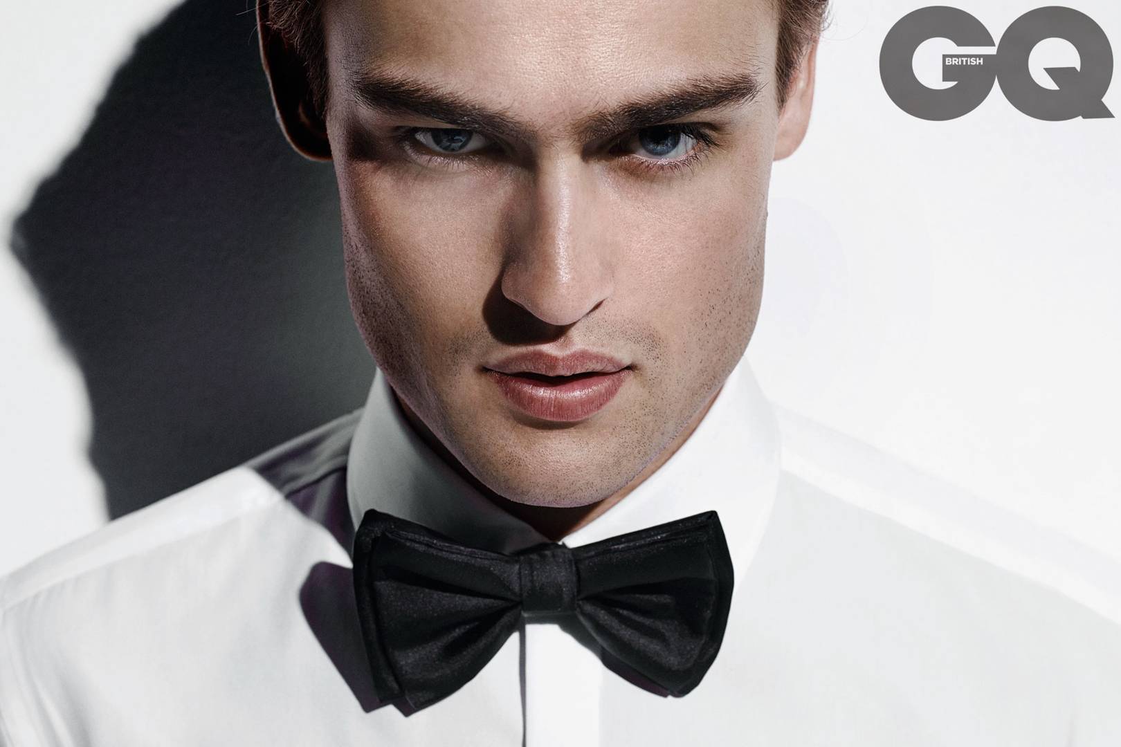 Douglas Booth age