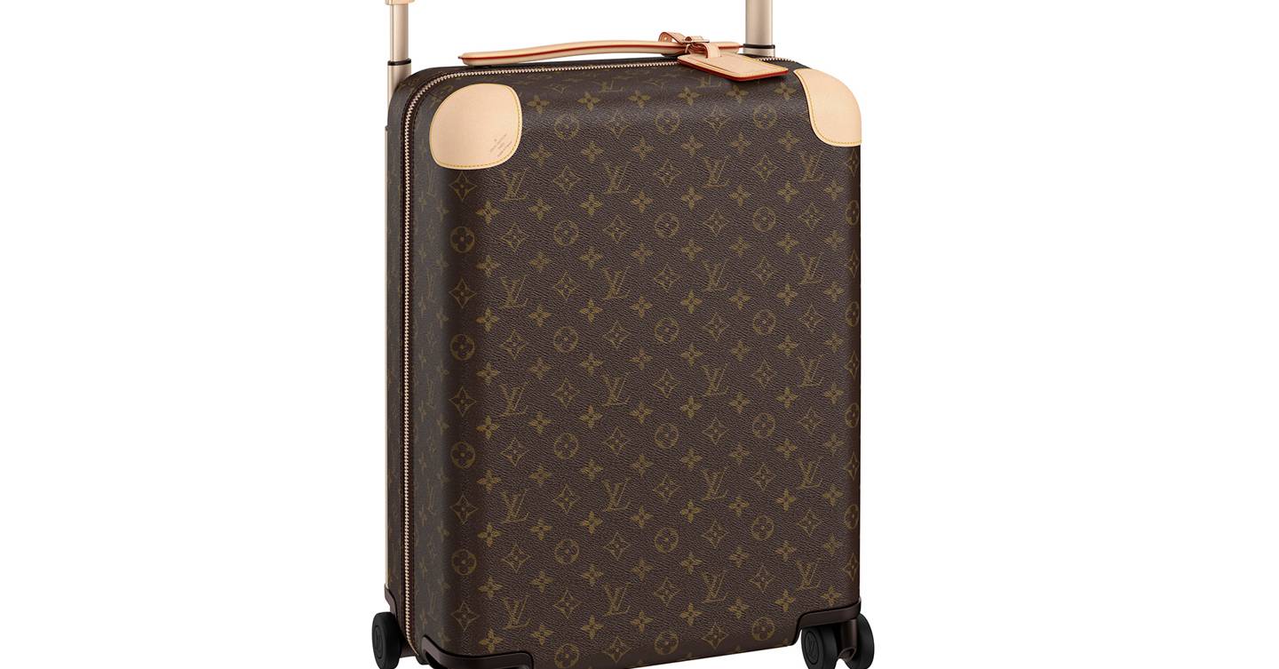 Louis Vuitton Horizon 55 this Louis Vuitton luggage is the perfect
